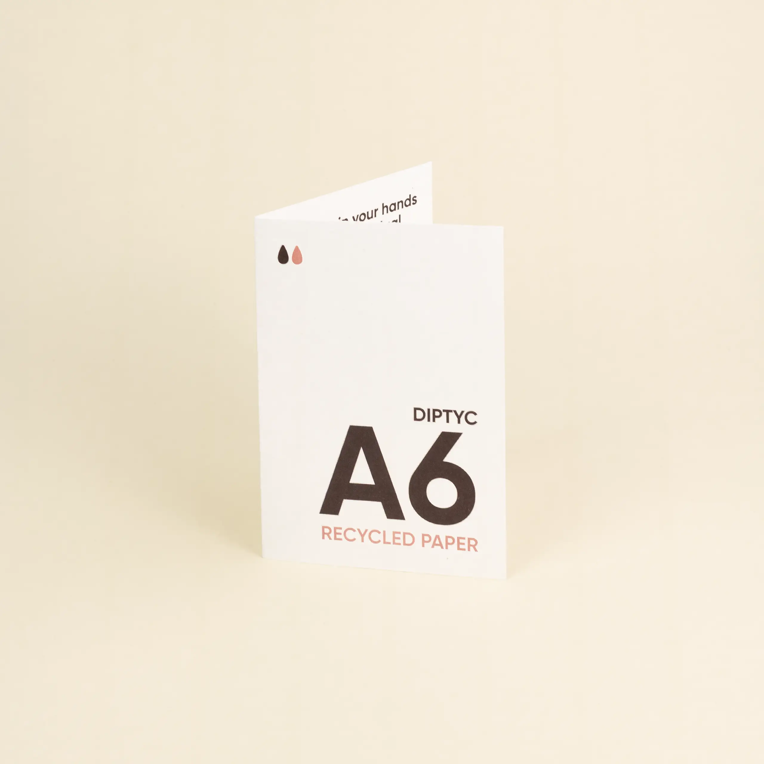 RECYCLED PAPER: A6 Diptych. Closed: 10,5 x 14,8 cm.